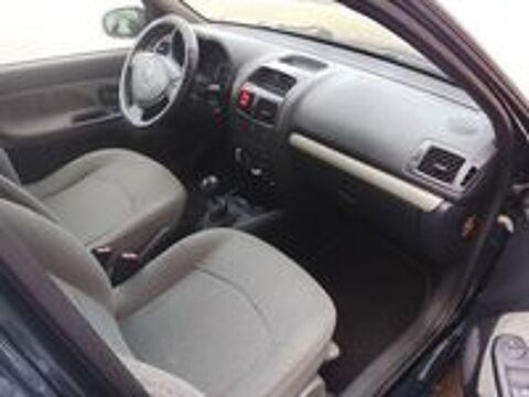 Clio II Clio 1.5 dCi - 65 Authentique 2001 occasion 59232 Vieux-Berquin