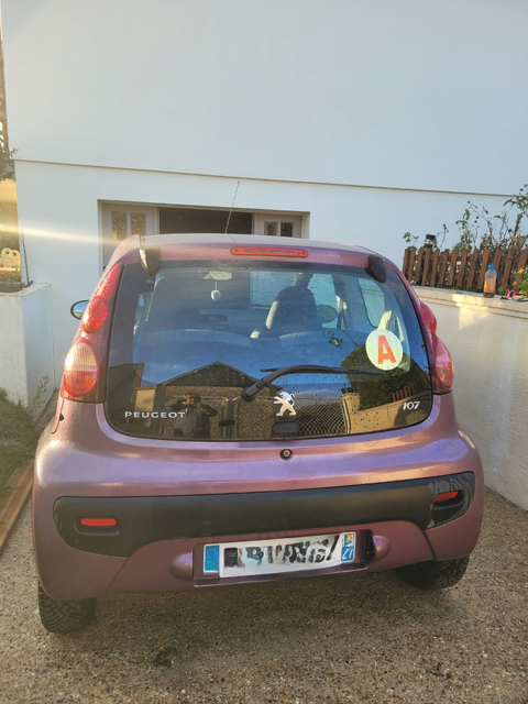 Peugeot 107 1.0e 12V 68ch BLUE LION Access