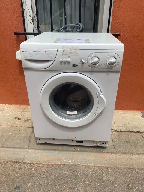 Machine  laver hublot FAR 5,5 kg 60 Saint-Laurent-de-la-Salanque (66)