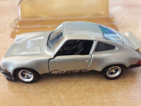 Porsche carrera RS 1/43eme dans sa boite plastique 10 Castel-Sarrazin (40)