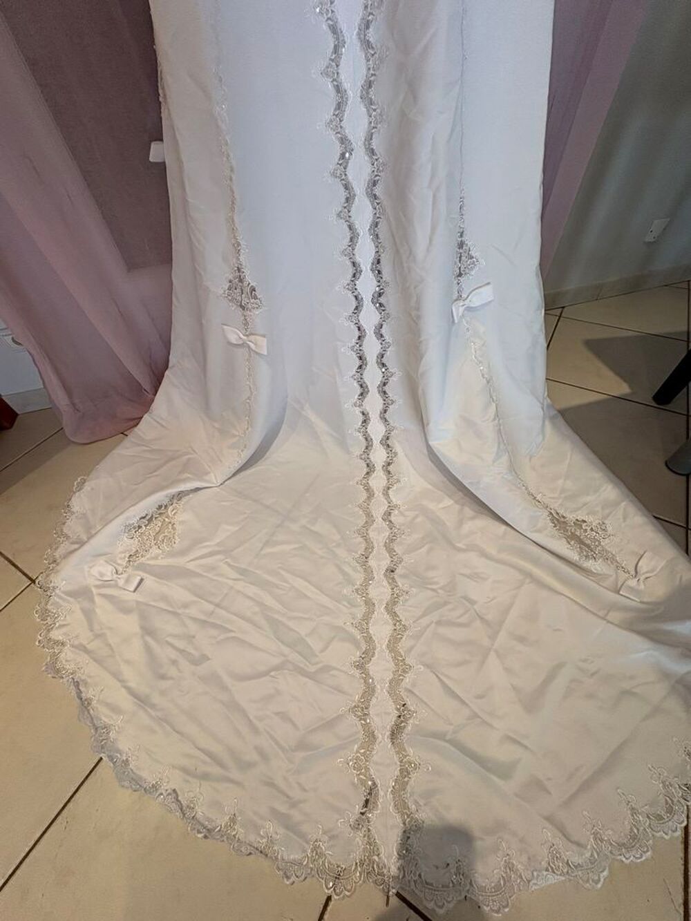 Robe de mari&eacute;e MissKelly T42 - tr&egrave;s bon etat Vêtements