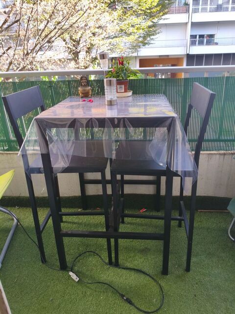 Table plus chaises Paris 20 (75)