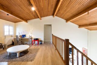  Villa  vendre 6 pices 146 m