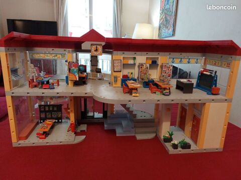 Ecole playmobil
90 Paris 15 (75)