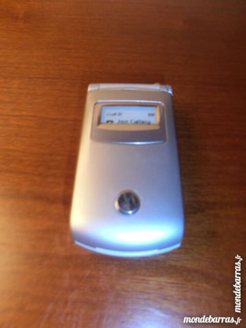 T�l�phone factice MOTOROLA 1 (26) 3 Tours (37)