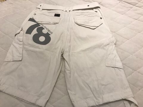 bermudas blanc  H. LANDERS   T. 42 30 Saint-Genis-Laval (69)