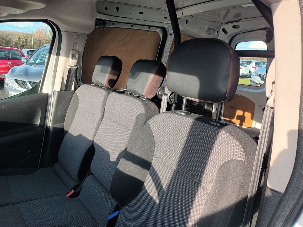 Berlingo 1.6 BLUEHDI 75 CLUB 2017 occasion 86600 Coulombiers