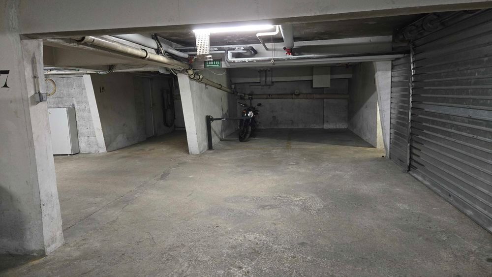 Location Parking/Garage Place de parking -1 Laumière/Ourcq Paris 19