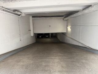 Parking / Garage � vendre 12 m�