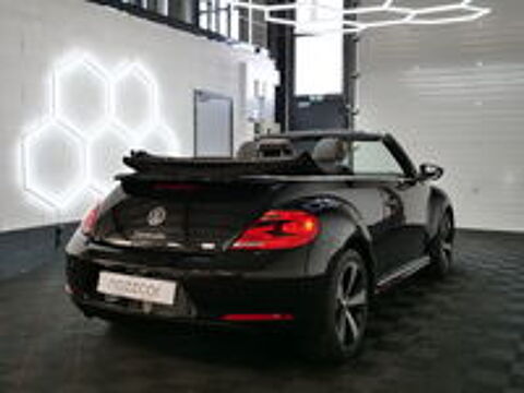 COCCINELLE II COCCINELLE CABRIOLET 1.2 TSI 105 COUTURE DSG7 2012 occasion 69330 Pusignan