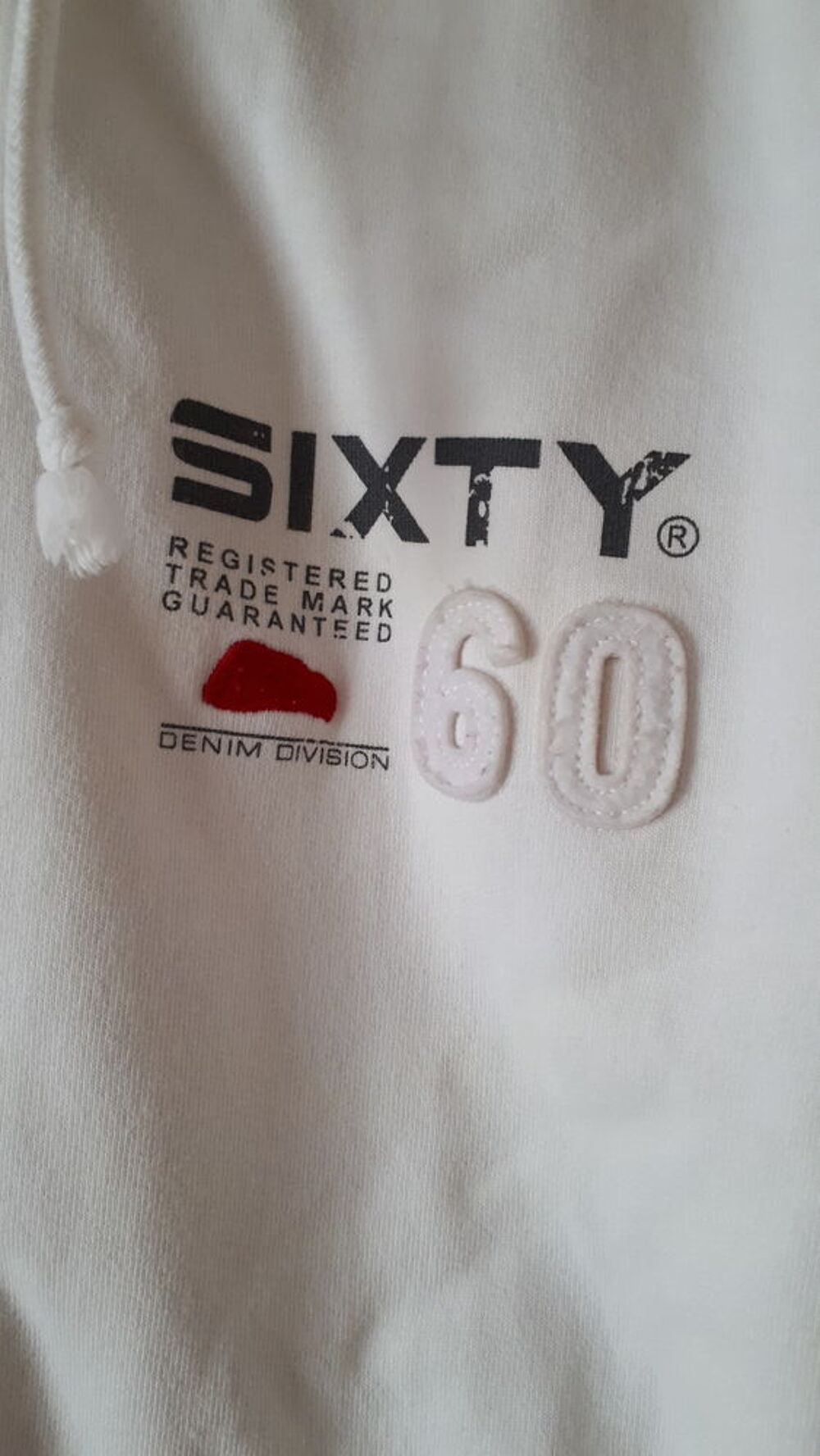 sweat blanc SIXTY Vêtements