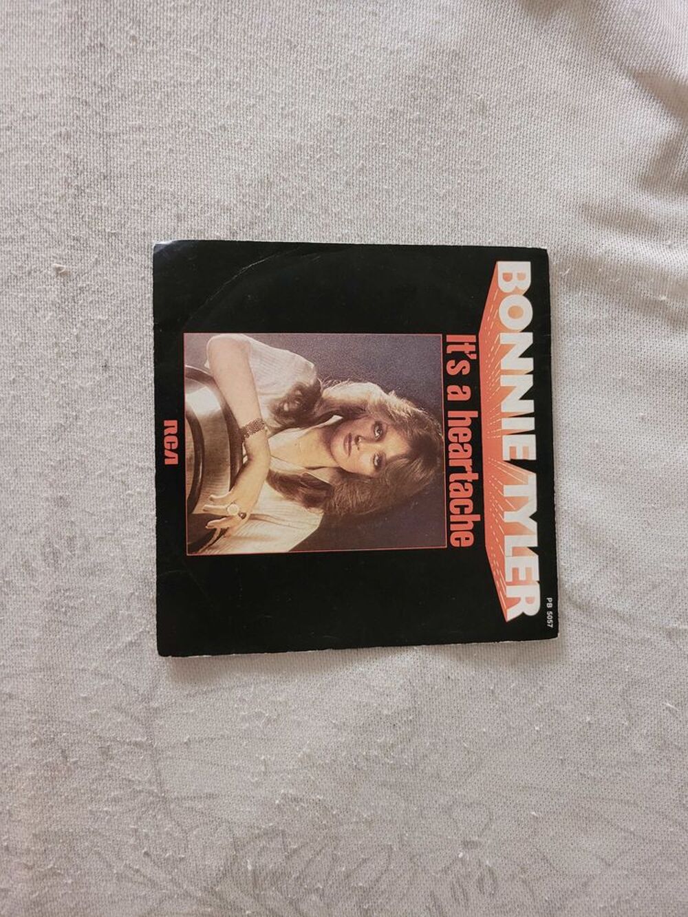 4 disques 45 tours de collection CD et vinyles