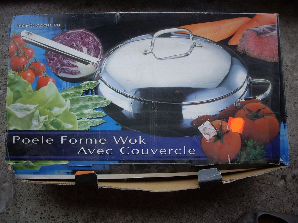 Po&ecirc;les forme Wok avec couvercle - neuves Cuisine