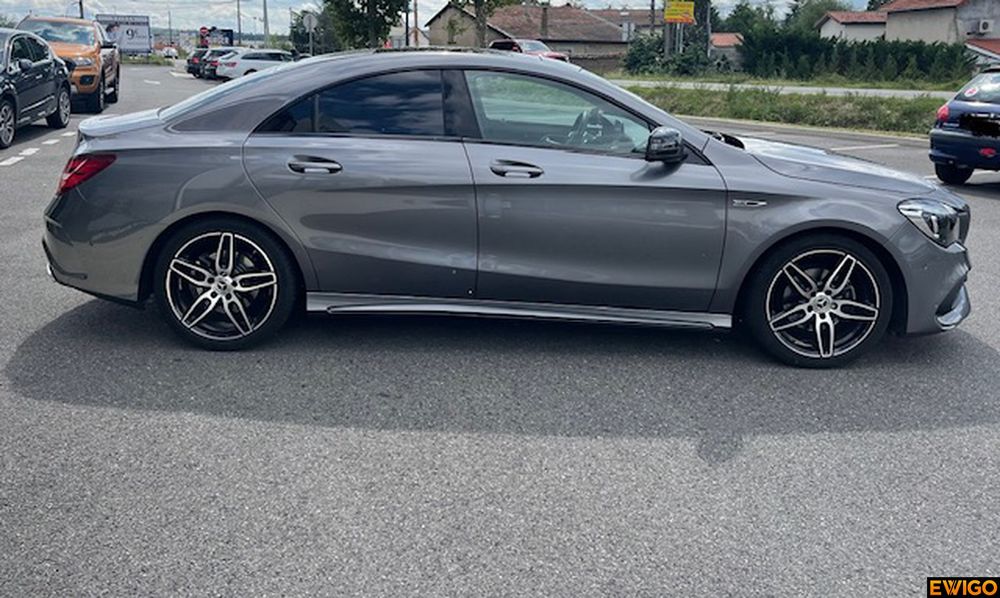 Classe CLA MERCEDES CLA CLA 200 FASCINATION AMG LINE 156 ch 7G-DCT TOIT 2018 occasion 42160 Andr&eacute;zieux-Bouth&eacute;on