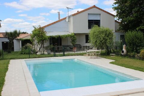   MAISON LA SEGUINIERE Maison - 8 pi�ce(s) - 142 m�