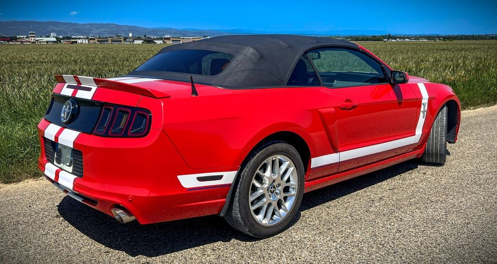 Mustang 3.7 v6 2012 occasion 26800 Portes-l&egrave;s-Valence