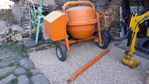 B&eacute;tonni&egrave;re Guy Noel 1200 43000 Polignac