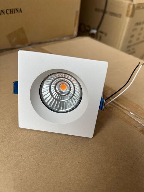 Lot 40 spots LED encastrables ORBIT  Blanc Ideal chantier 15 Halluin (59)