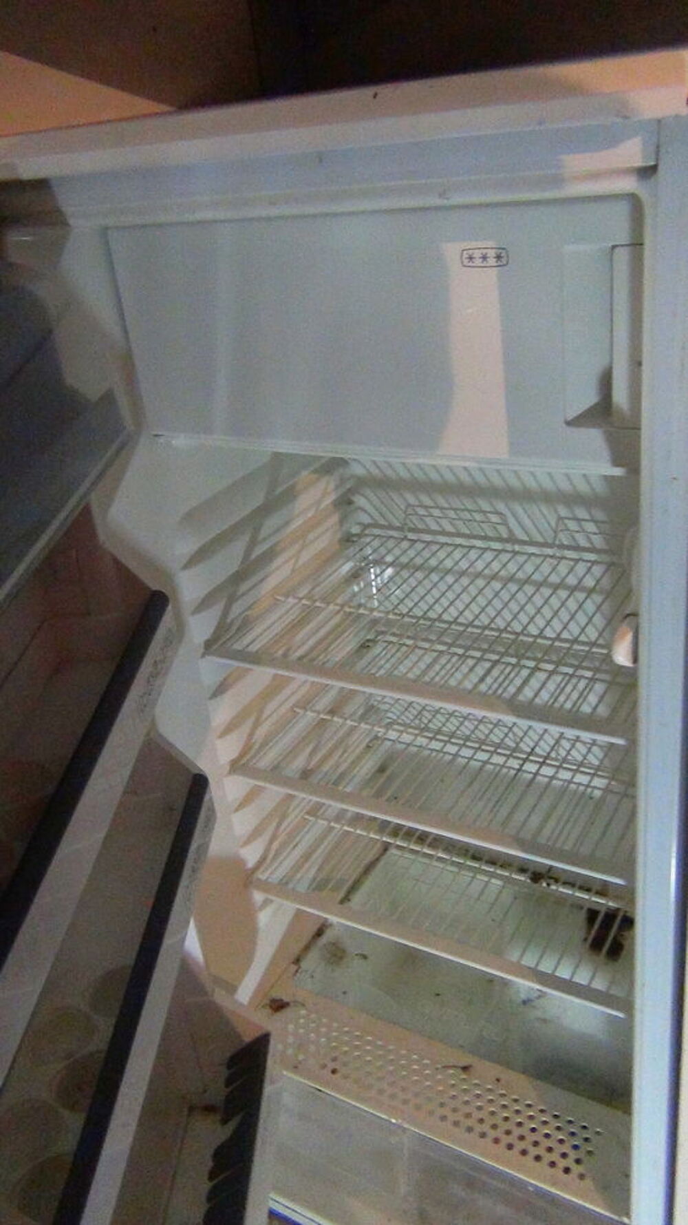 REFRIGERATEUR A ENCASTRER Electroménager