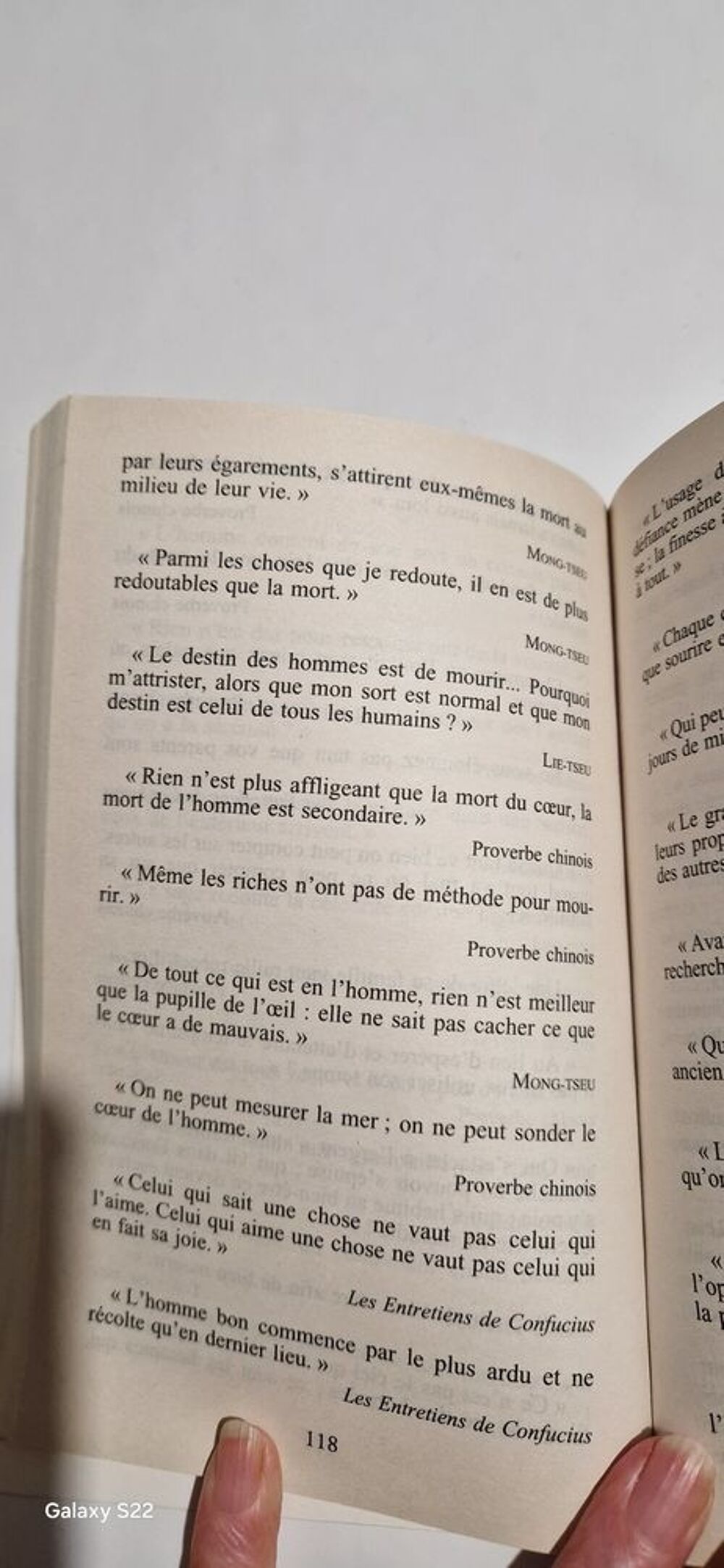 Livre de la s&eacute;r&eacute;nit&eacute; Livres et BD