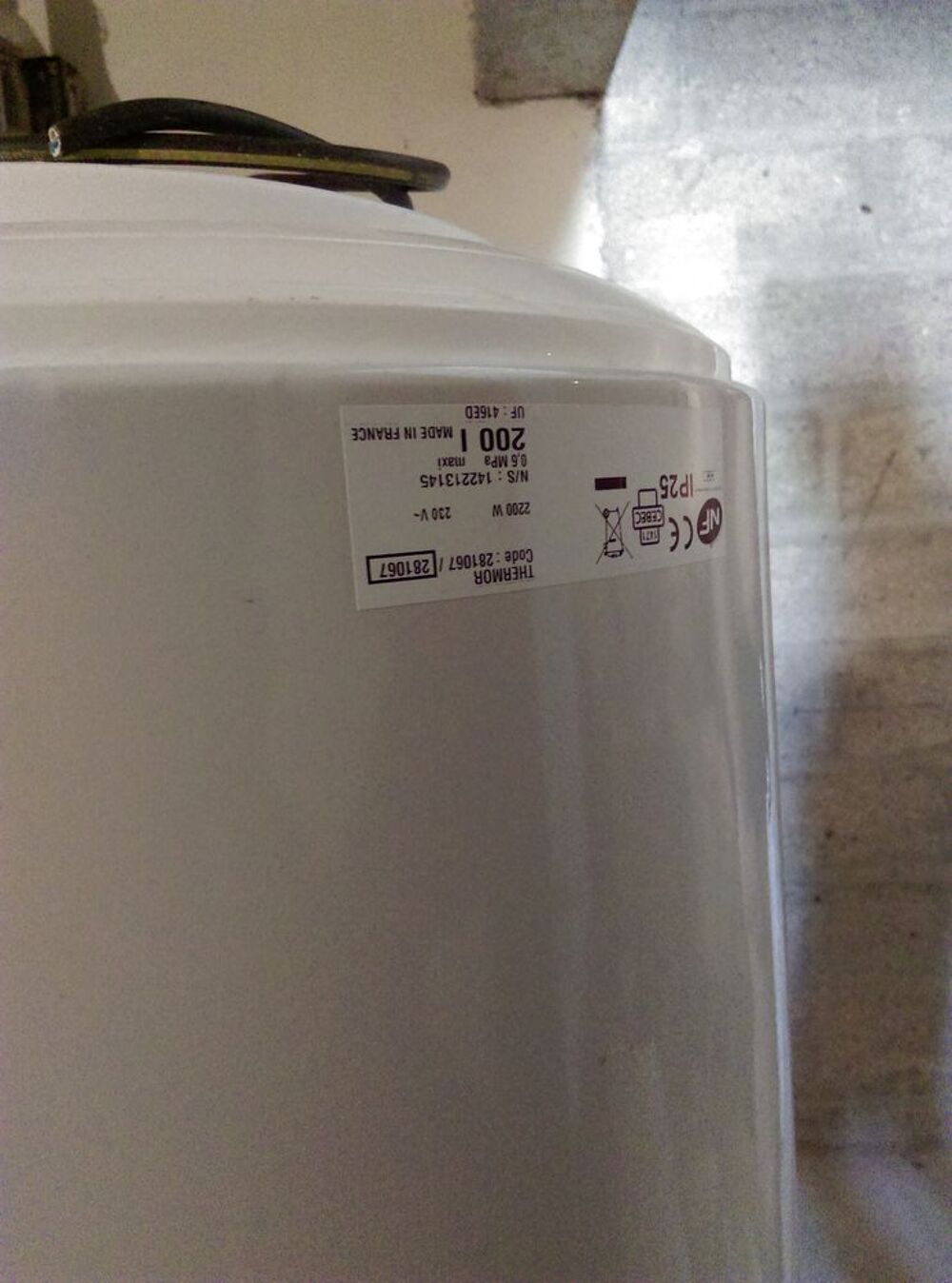 ballon eau-chaude 200 litres Electroménager