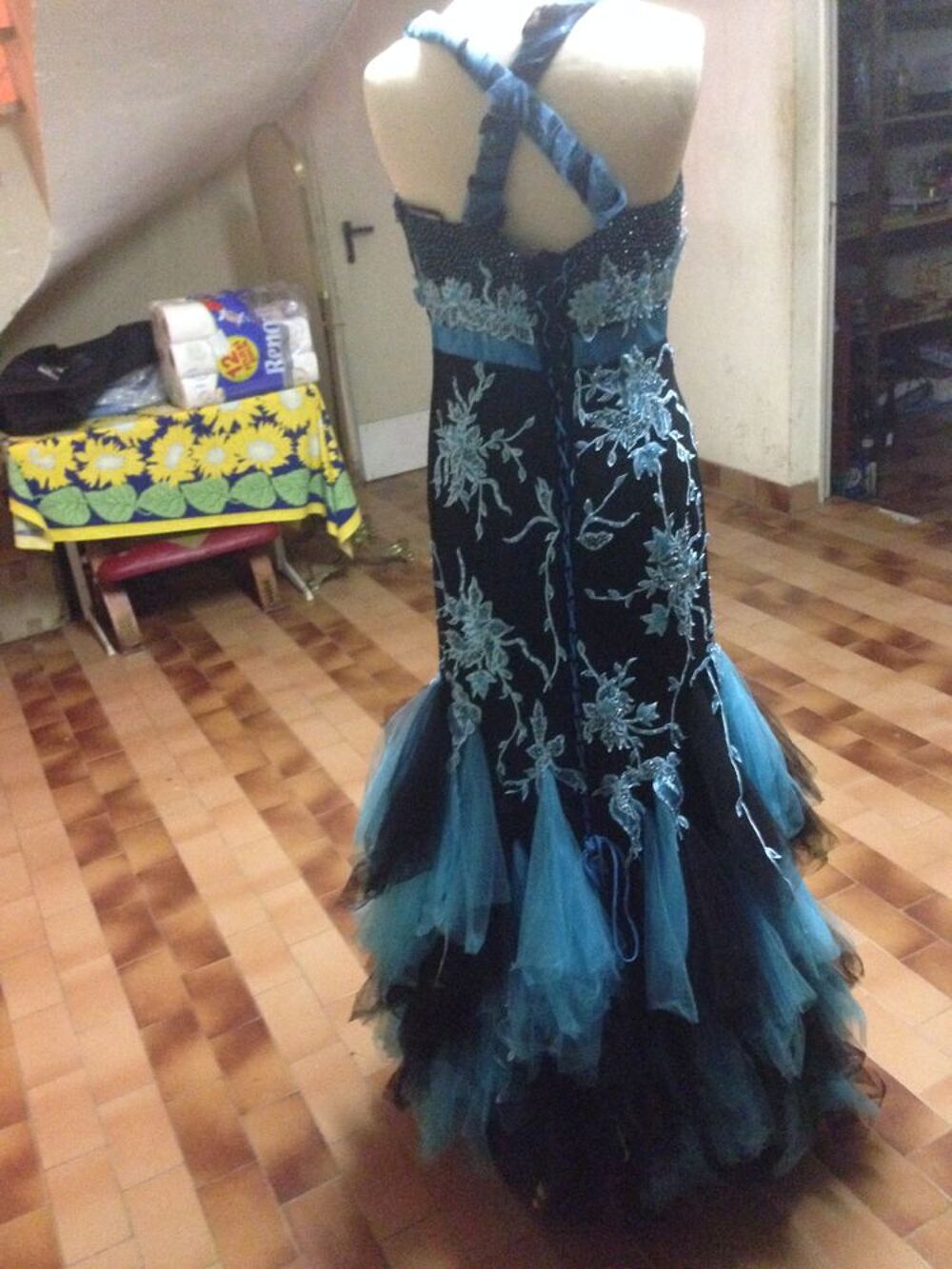Robe de soiree Vêtements
