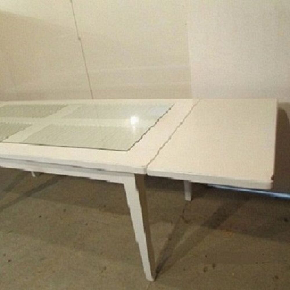 Table blanche rectangulaire persienne Meubles