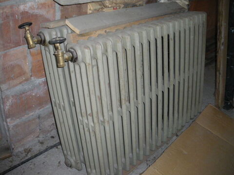Radiateurs en fonte, neufs 0 Saint-Jean-de-Maurienne (73)
