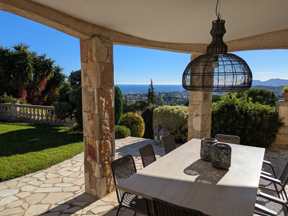 Vente Villa VLLA 204 m2 VUE MER PANORAMIQUE PISCINE  POOL HOUSE GARAGE Mougins