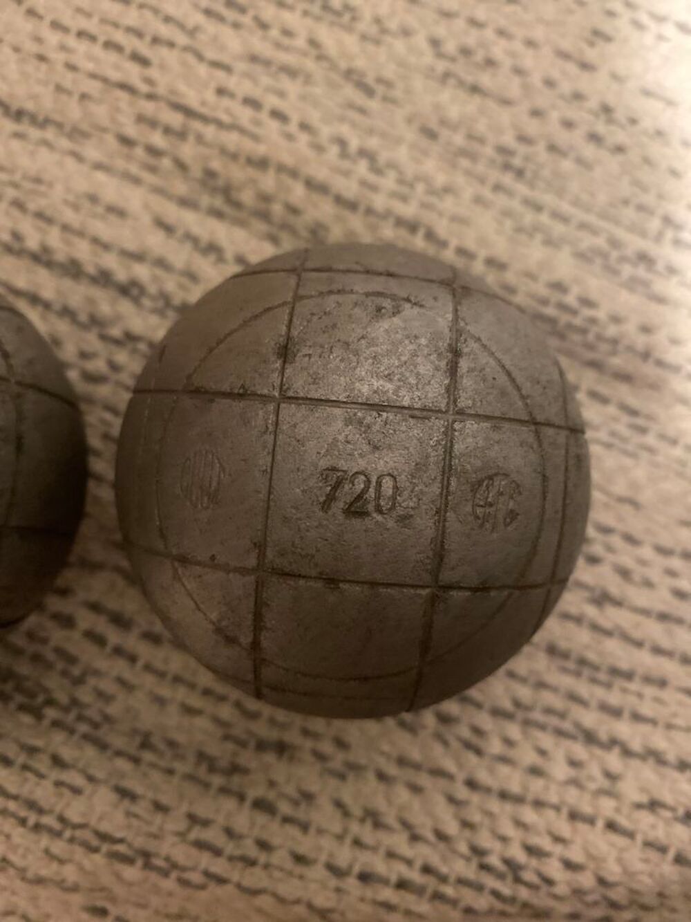 Boules de p&eacute;tanque anciennes La Boule Int&eacute;grale 720g D81 Sports