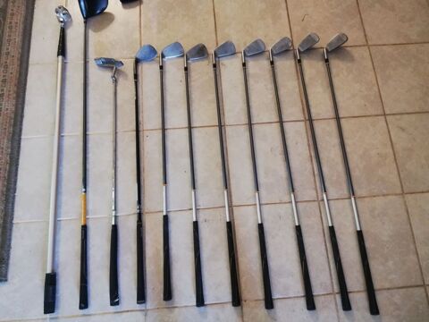 Ensemble complet professionnel de golf. Chariot cadie fers dryver canne de recuperation pour eau. Fers hybride droitier. 56, 41.45.37.33.30.27.24.degres 750 Lurcy-Lvis (03)