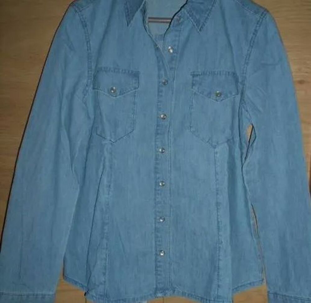 Chemise femme en jean denim stone T 42 - quasi neuf Vêtements