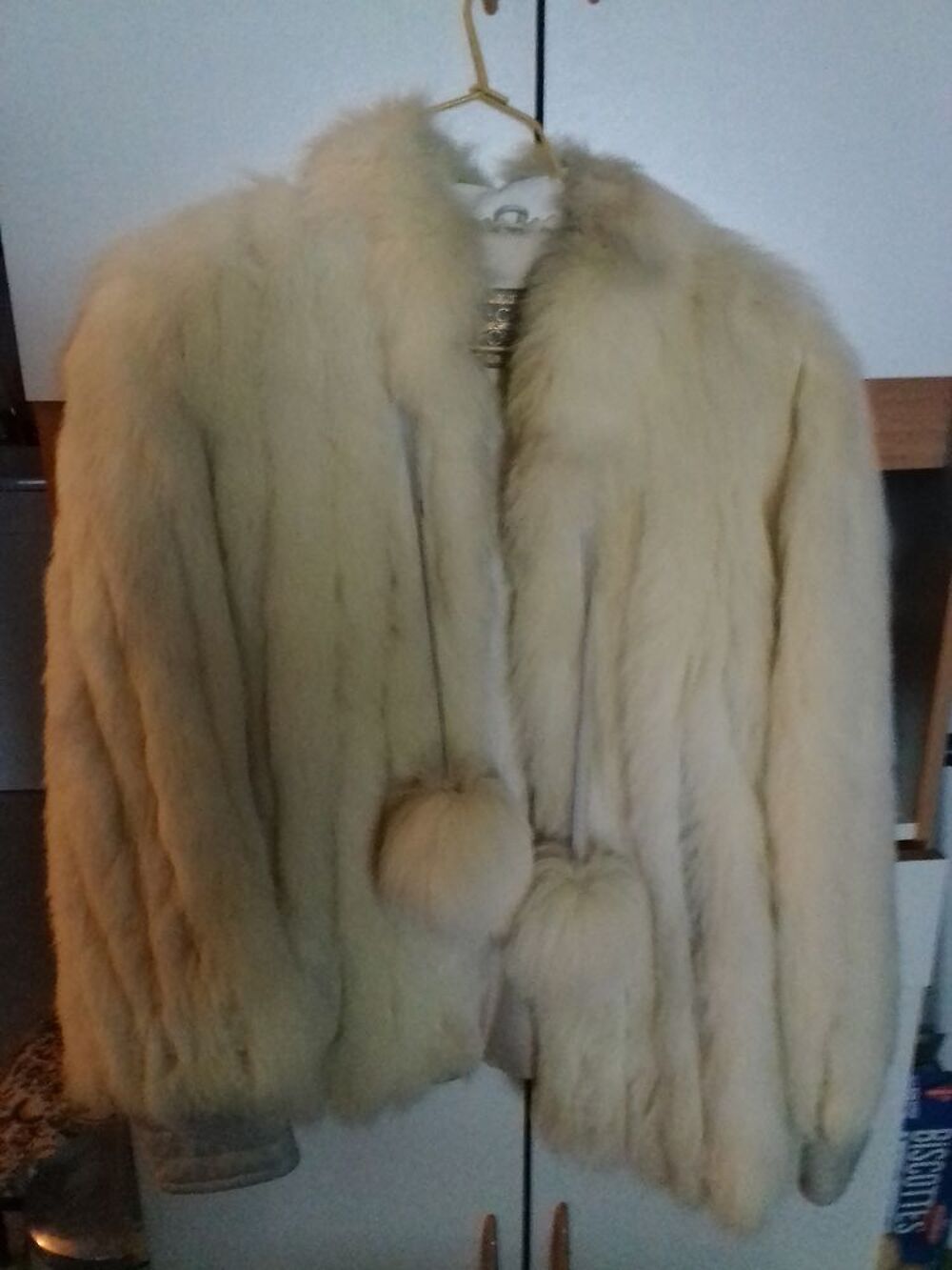 blouson fourrure loup blanc Vêtements