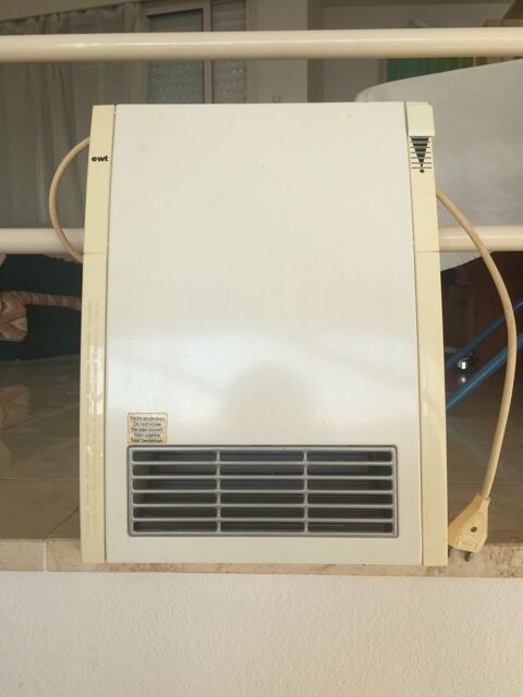 Radiateur. 15 Carqueiranne (83)