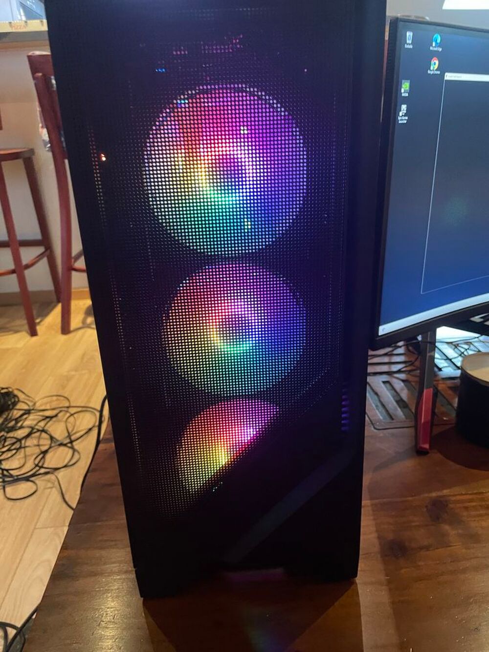 pc gamer rtx 4060 Consoles et jeux vidéos