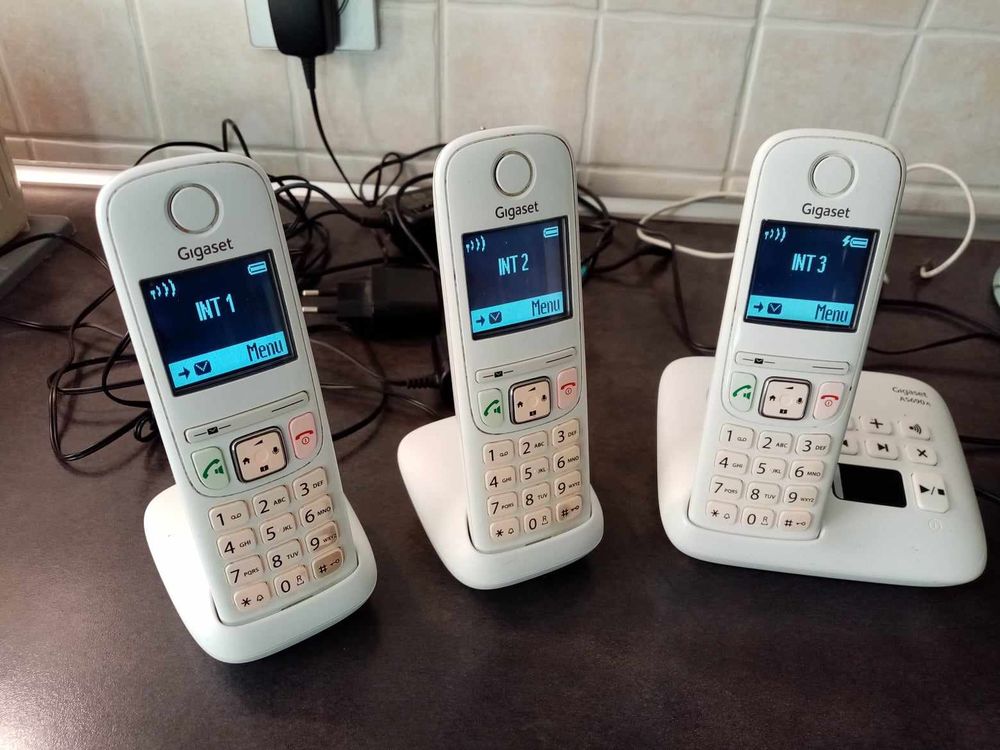 T&eacute;l&eacute;phone sans fil trio blanc Tlphones et tablettes