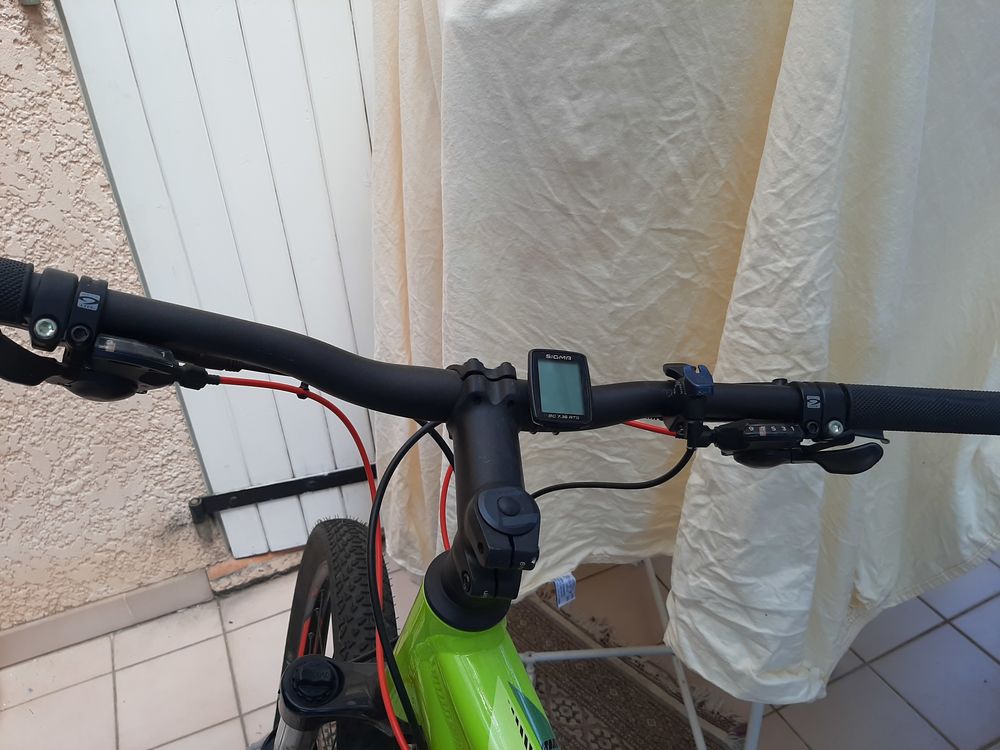 VTT FOCUS WHISTLER Sports