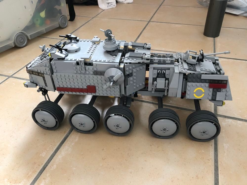 Lego star wars "clone turbo tank" 8098 Jeux / jouets