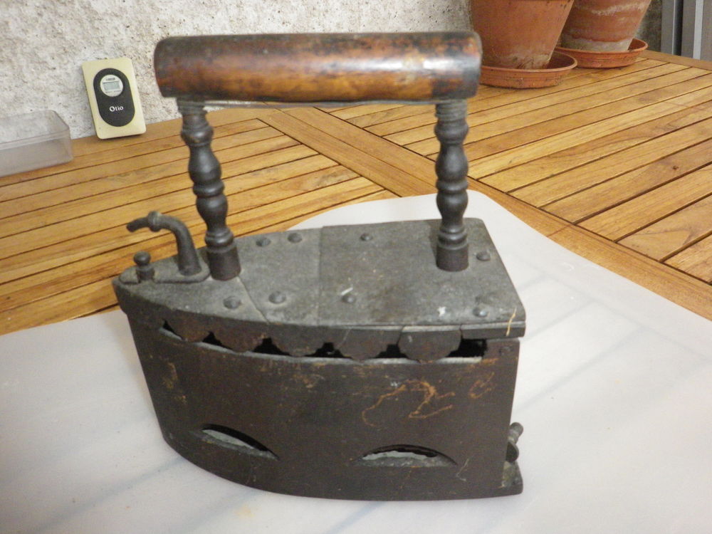 Fer ancien &agrave; braises 