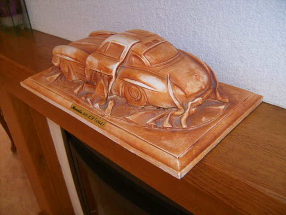 Statue pl&acirc;tre Mercedes-Benz 300SL 1954 sous b&acirc;che L.LAUGERAT Décoration