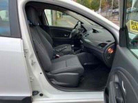 M&eacute;gane III dCi 90 FAP eco2 Business Euro 5 2013 occasion 42700 Firminy