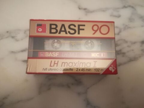 Lot 2 cassettes audio vintage BASF neuves. 22 Nice (06)