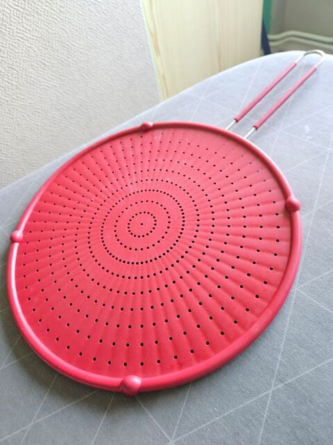 Couvercle anti projection silicone exc.état 12 Villars (42)