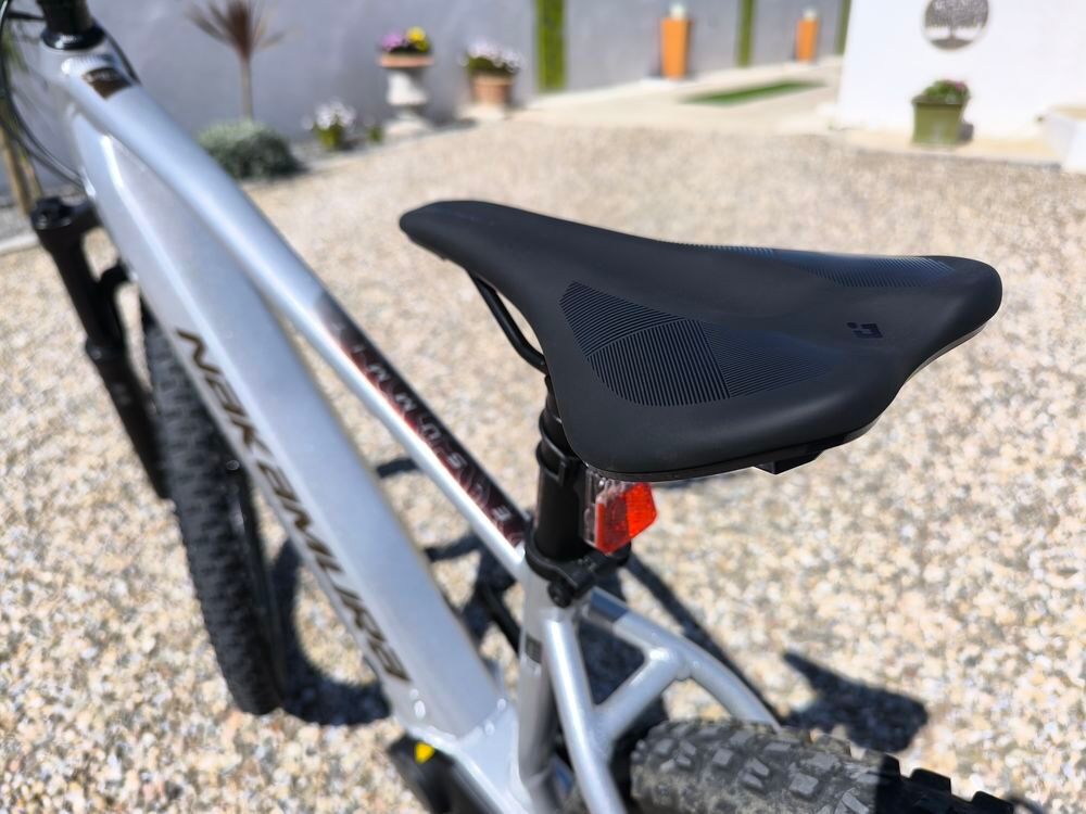 VTT &eacute;lectrique 29 pouces neuf Vélos