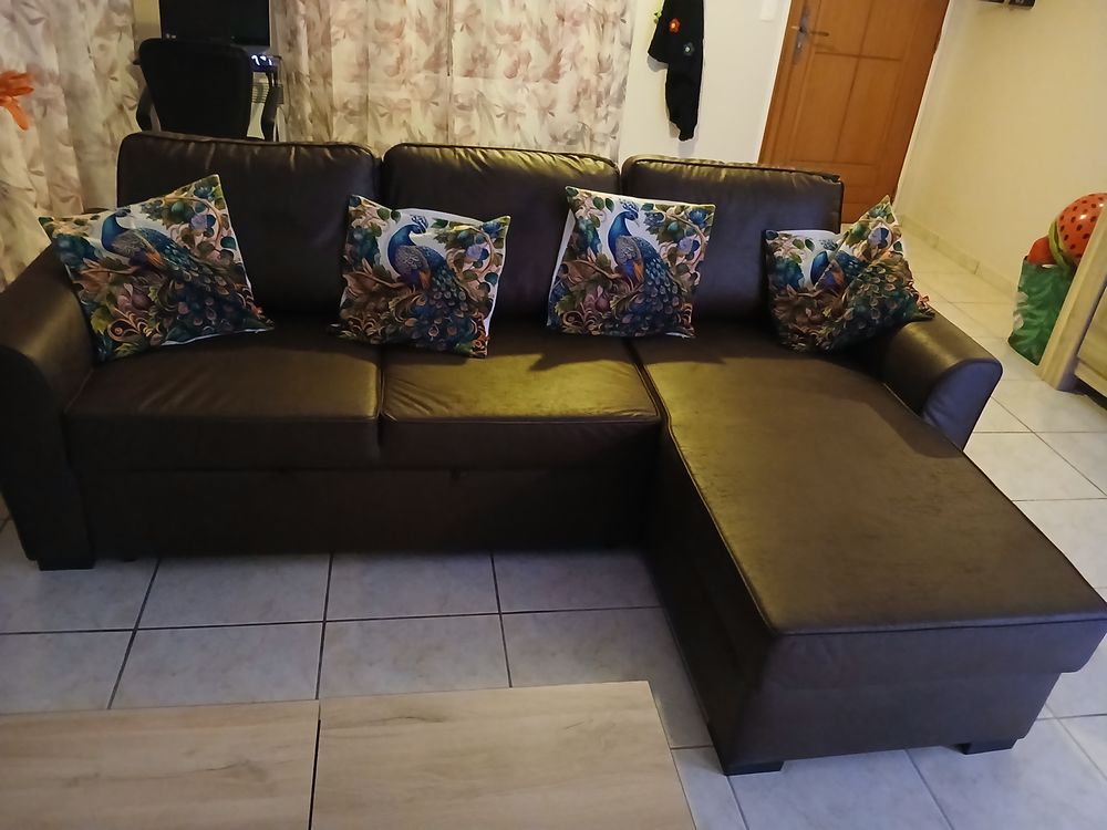 Canap&eacute; d angle convertible r&eacute;versible Meubles