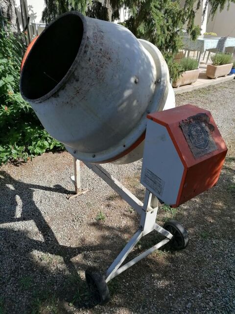Bétonnière 180 Istres (13)