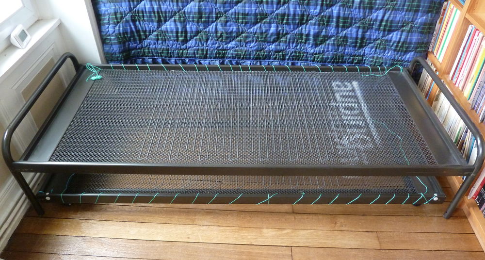 Lits gigognes m&eacute;talliques AUPING Meubles