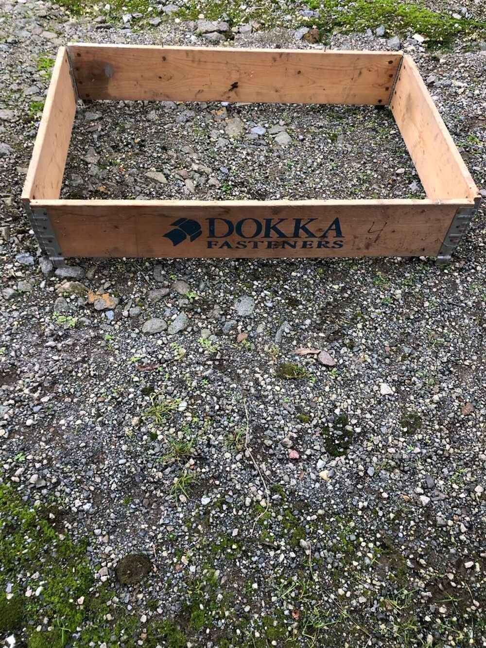 cadre en bois pour diverses utilitees Jardin