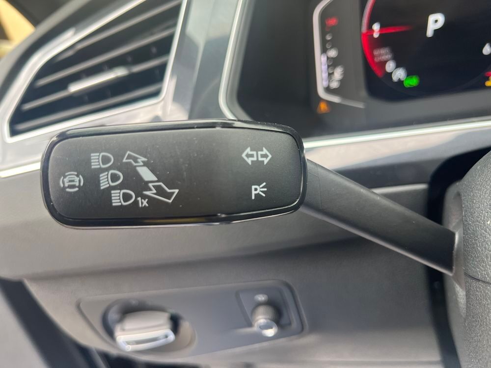 Tiguan 2.0 TDI 150ch DSG7 R-Line 2022 occasion 77170 Brie-Comte-Robert