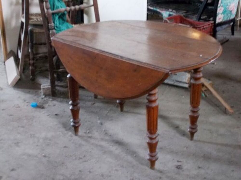 table ancienne en bois 2 rabats Meubles